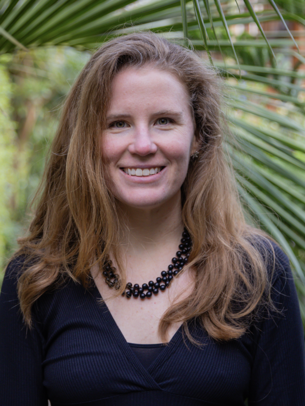  Adriane Esquivel Meulbert