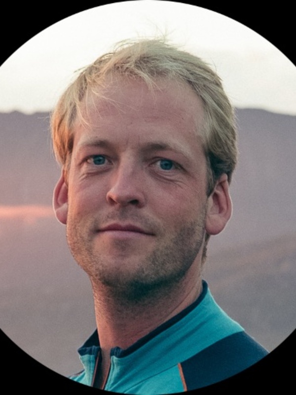  Oscar Branson