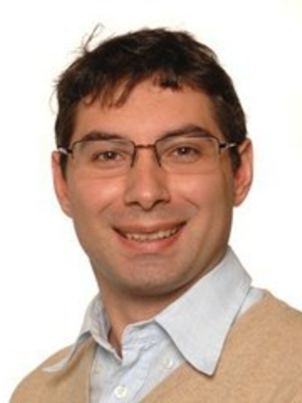  Andrea Manica