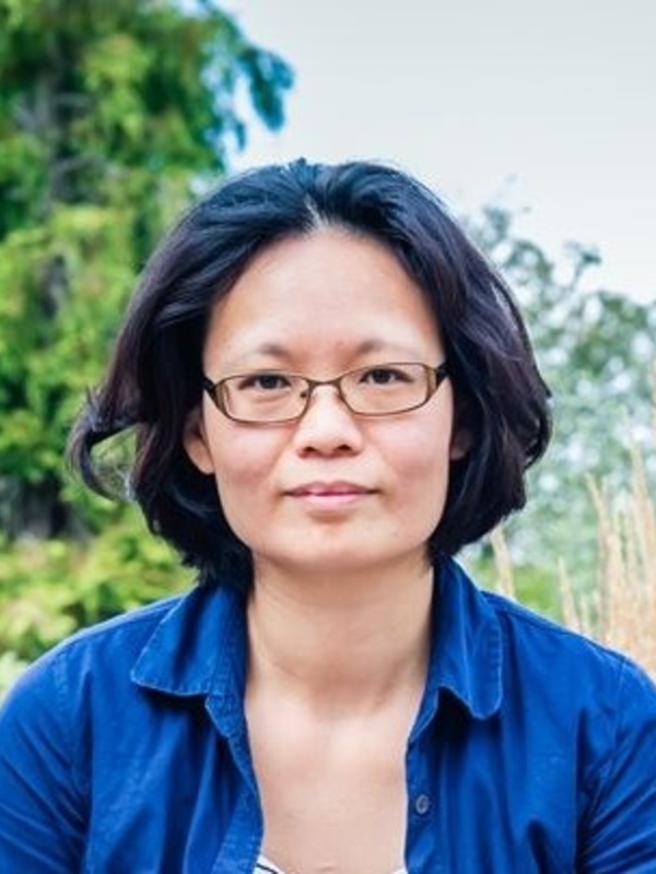  Alison Ming