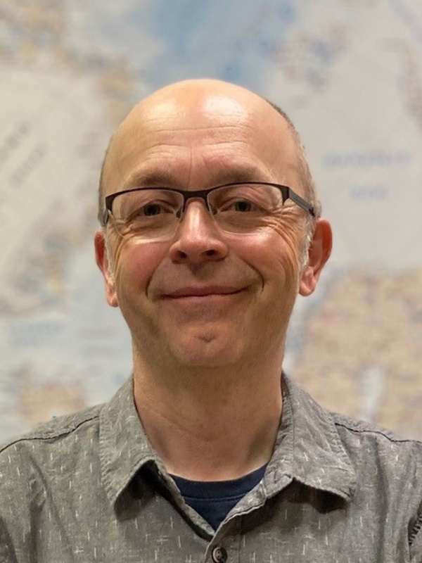  Neil Arnold
