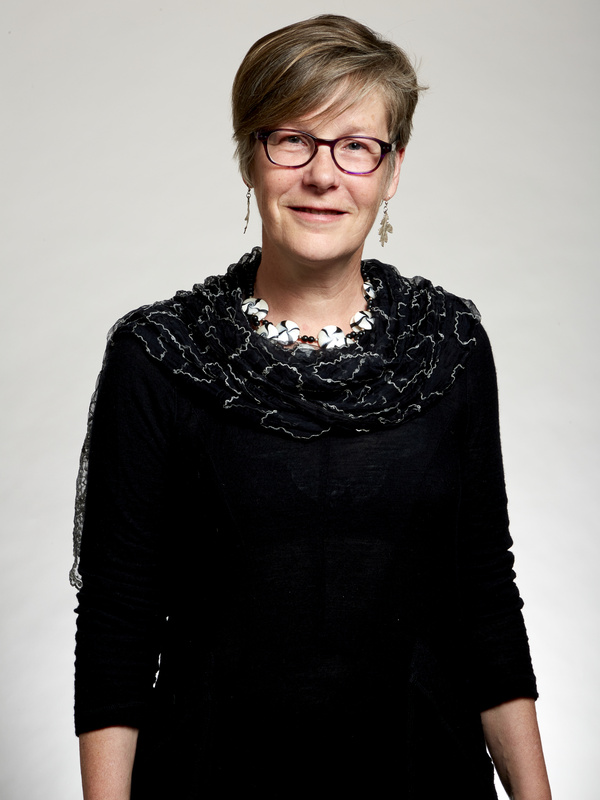  Marian Holness